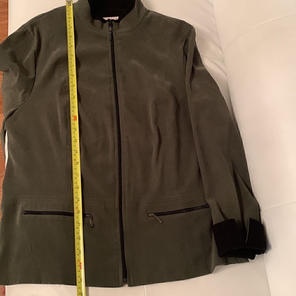JM Collection Zip Up Jacket/ Pants Suede Set Size 12 - Picture 8 of 15